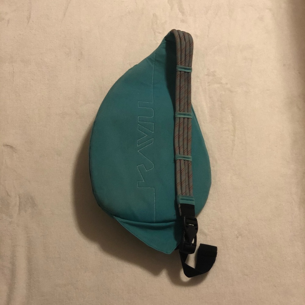 KAVU rope sling bag